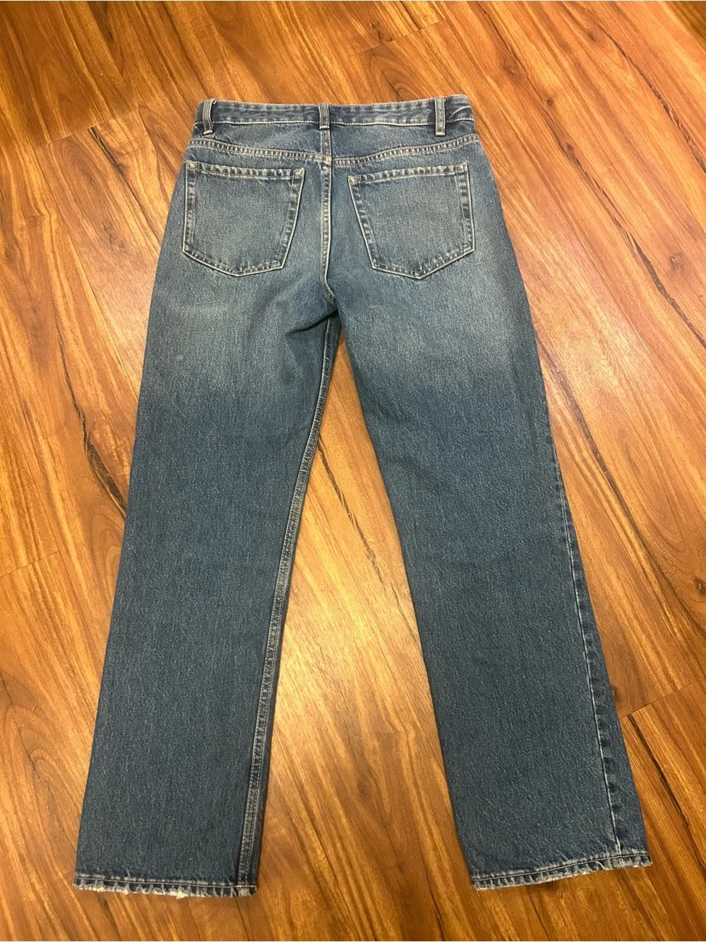 Zara Women's Faded Blue Straight-Leg Jeans wash fade button size 0 30 waist